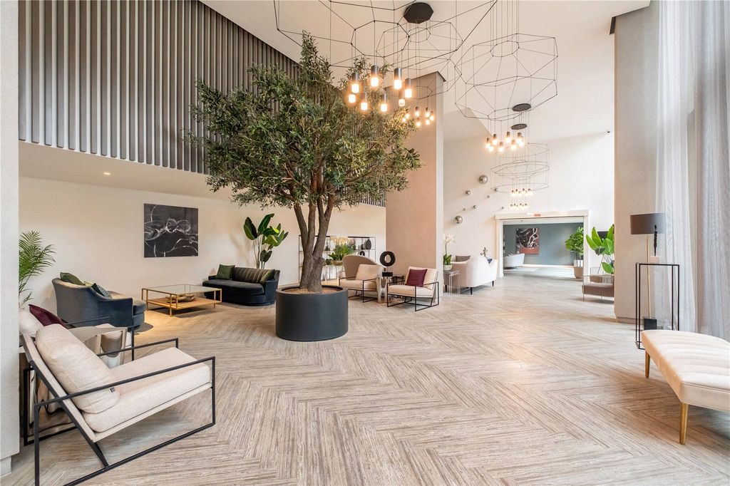 Property photo 3 of 13 Picture No. 02