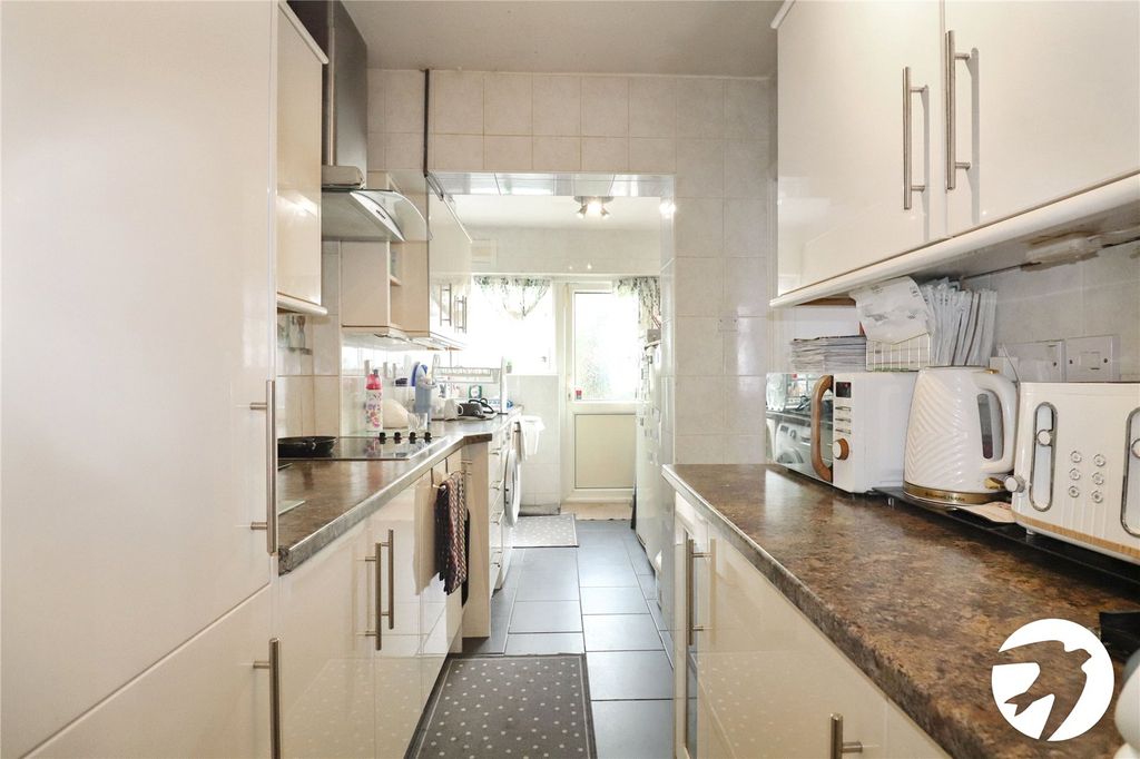 Property photo 3 of 14 Picture No. 07