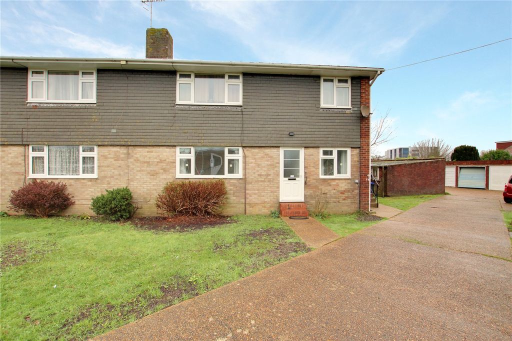 Property photo 1 of 6 External