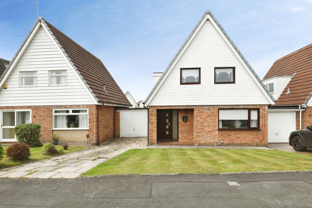 Property photo 2 of 22