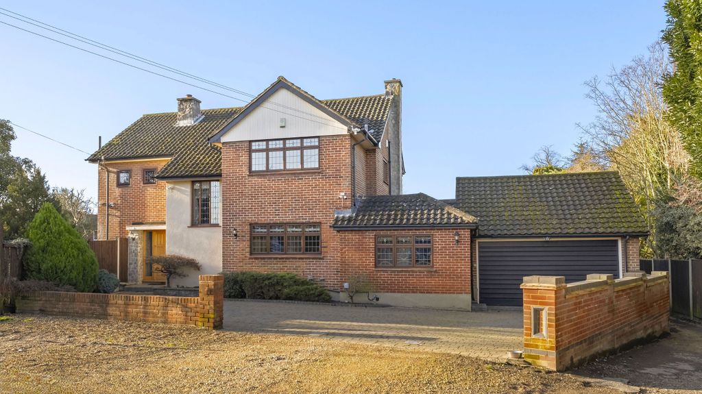 Property photo 1 of 31