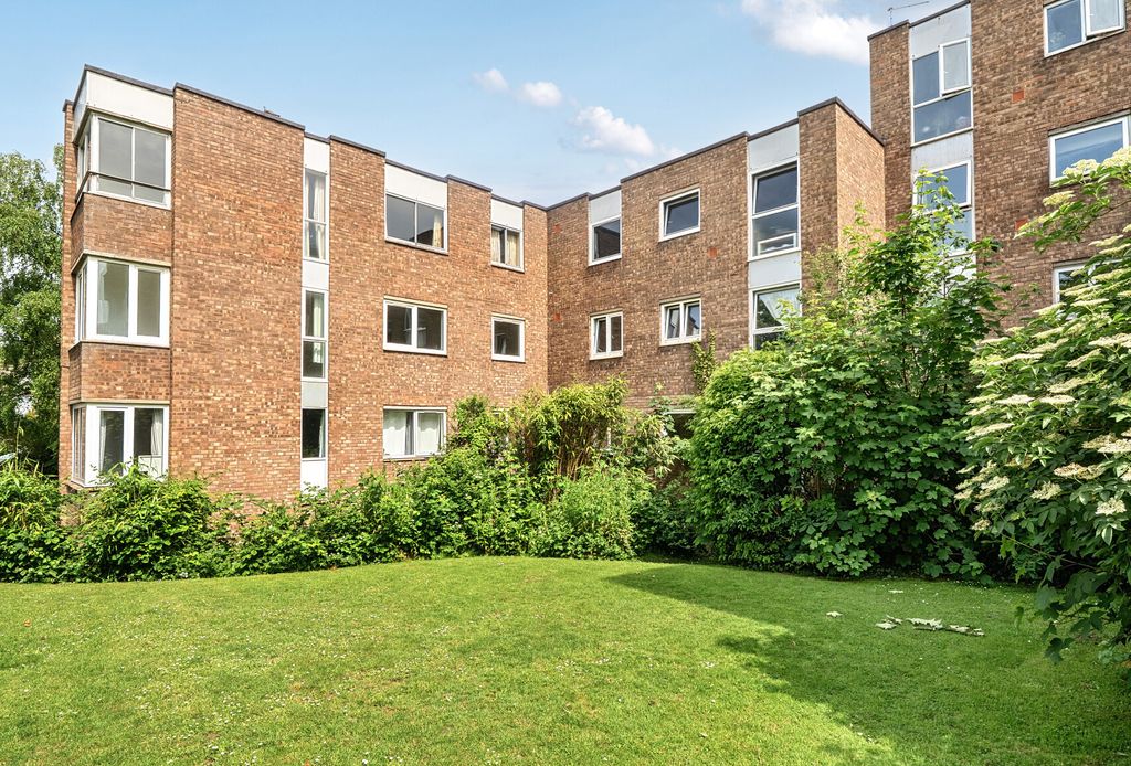Property photo 1 of 19 1457006-14-6A1851...