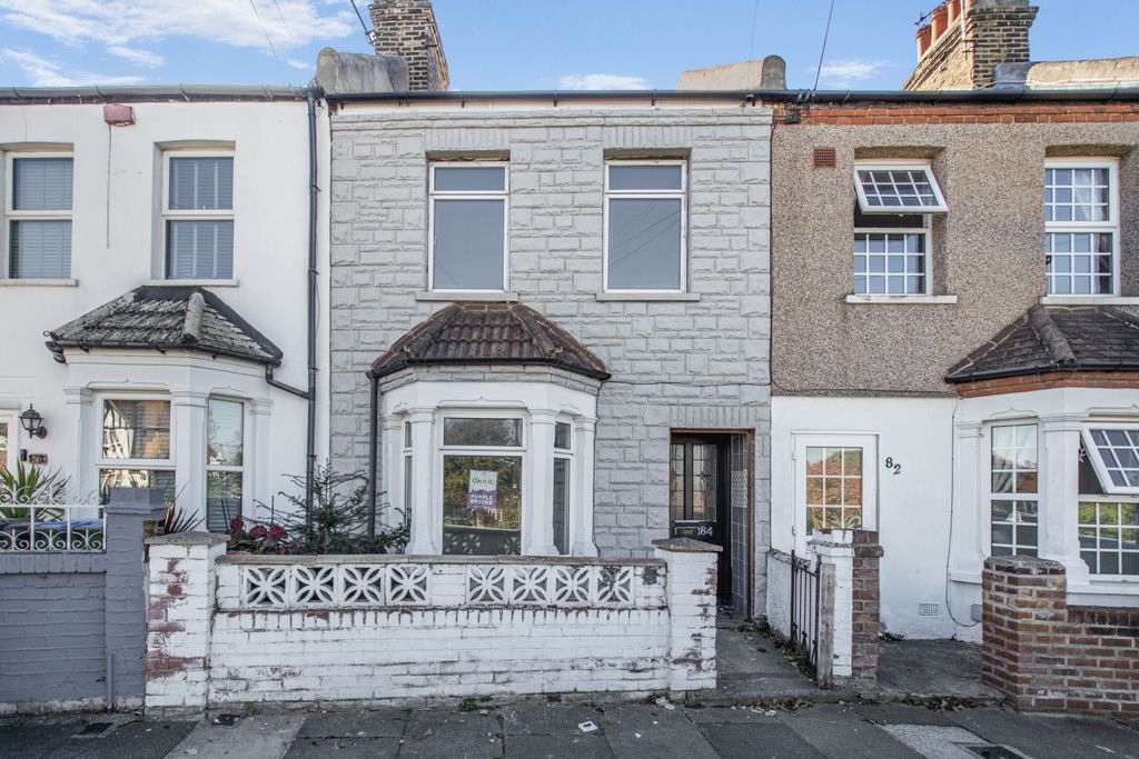 Property photo 1 of 20