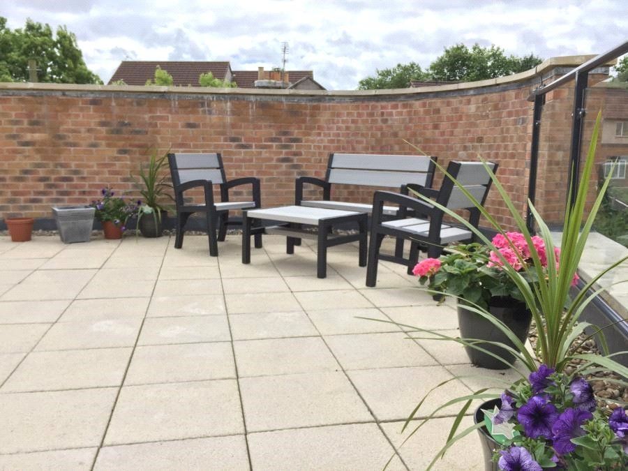 Property photo 2 of 22 Picture No. 20