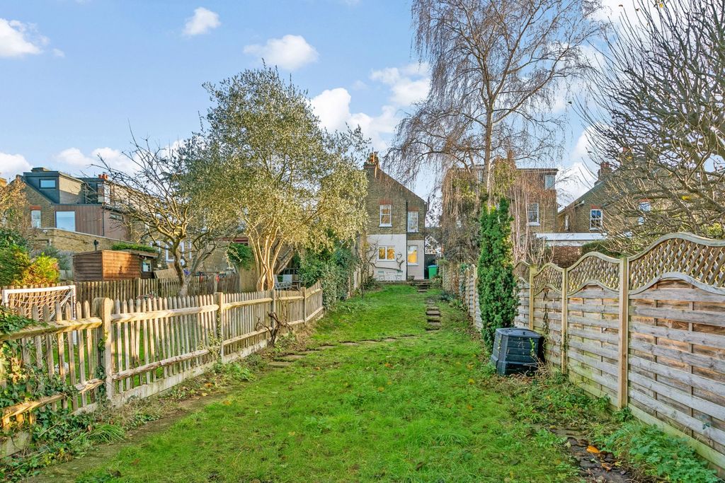 Property photo 3 of 14 Picture No. 26