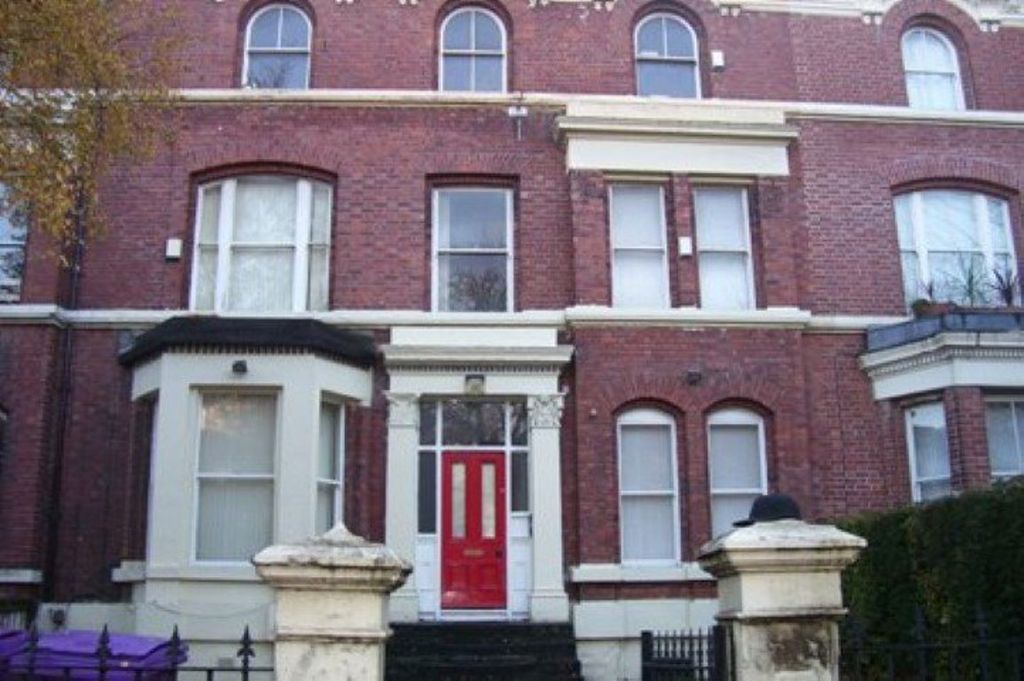 Property photo 1 of 5