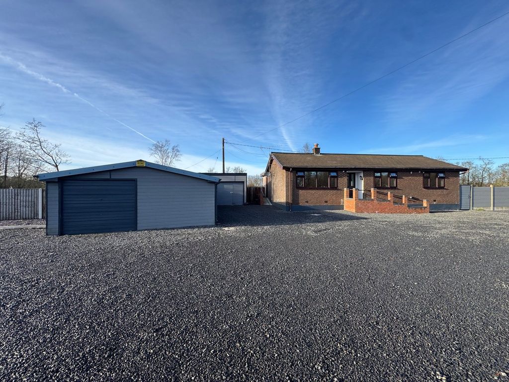 Property photo 1 of 37