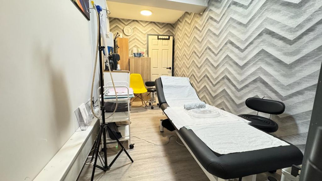 Property photo 2 of 3