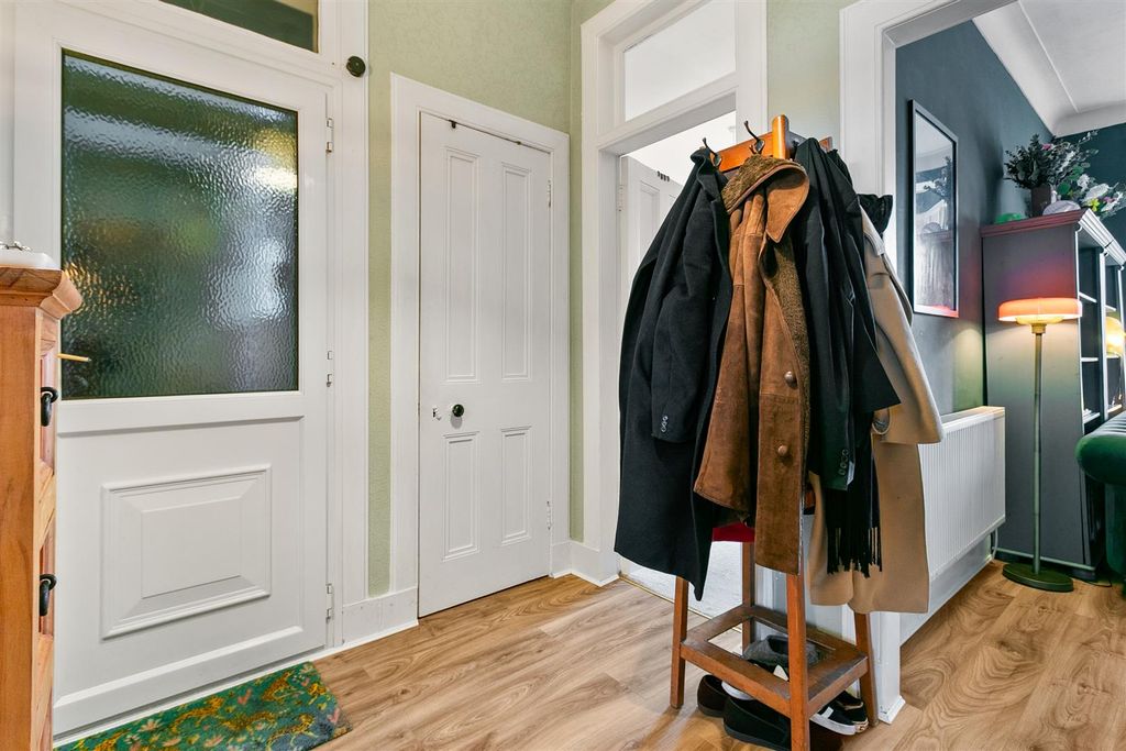 Additional image 17 of 2 bed flat for saleGlasgow Road, Dumbarton G82