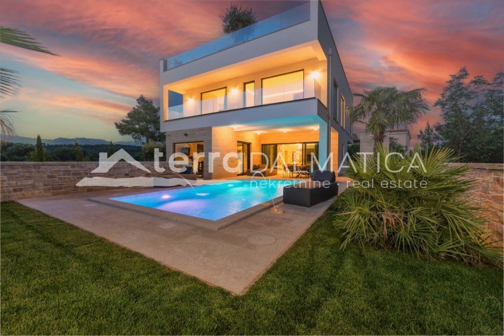 Property photo 1 of 23 Villa Near Zadar - 130 Meters From The Sea