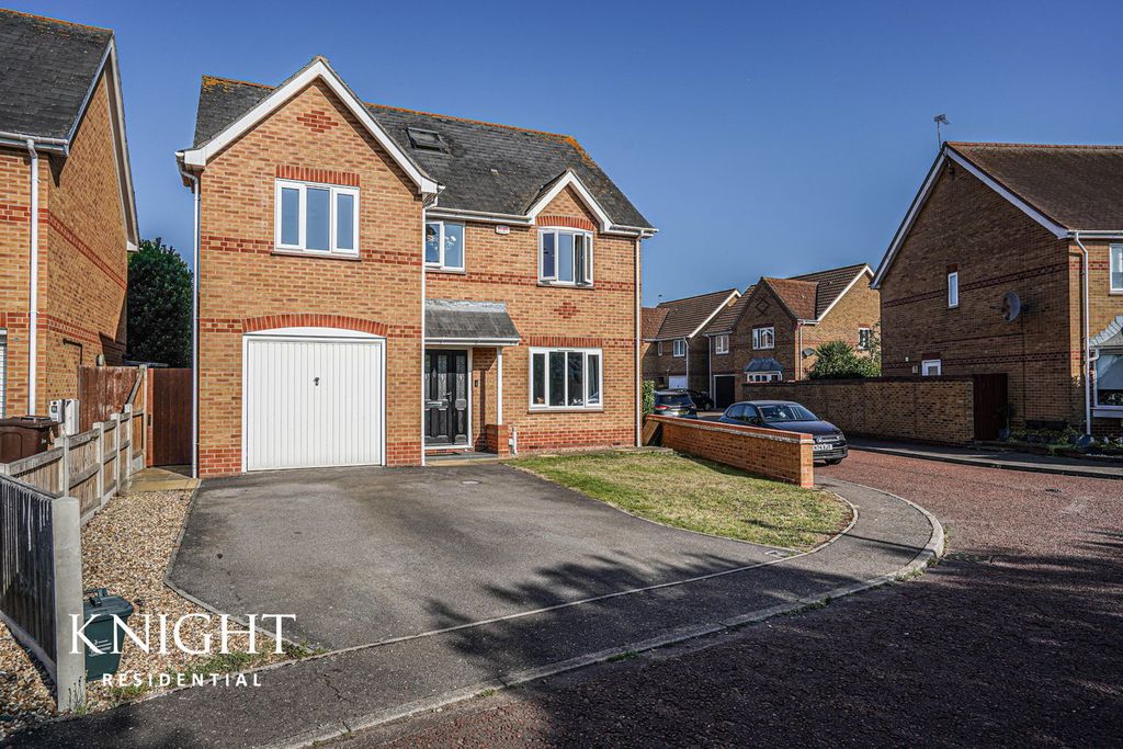 Property photo 1 of 35