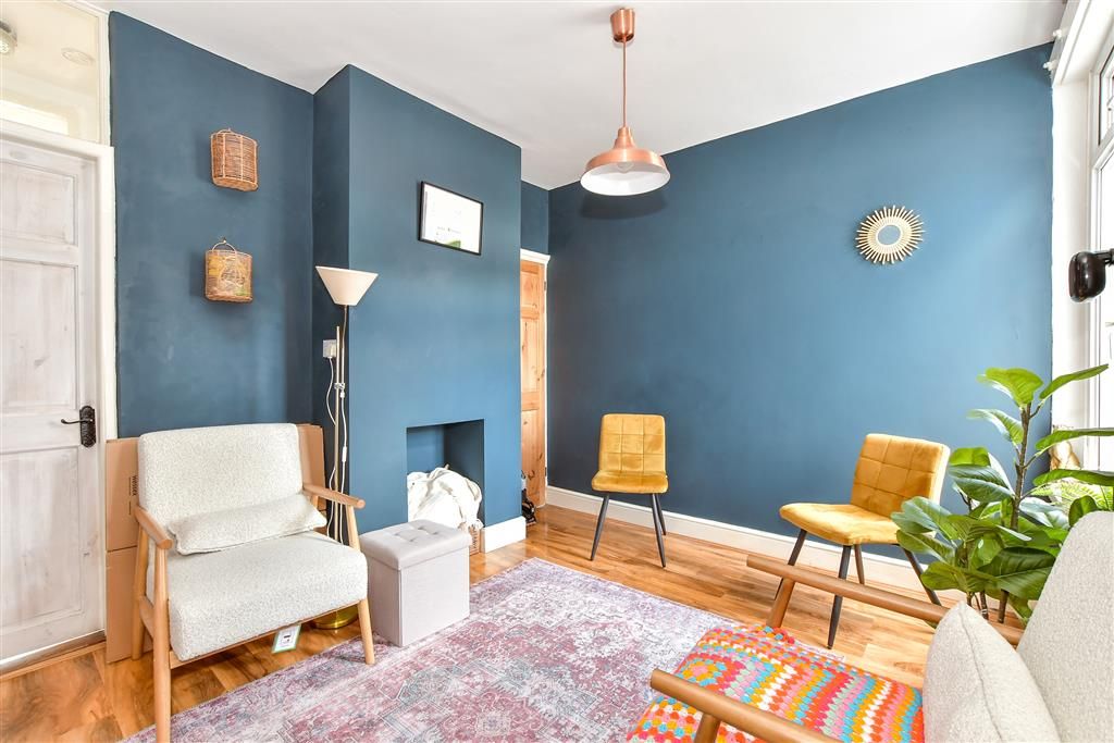 Property photo 1 of 7 Dining Room
