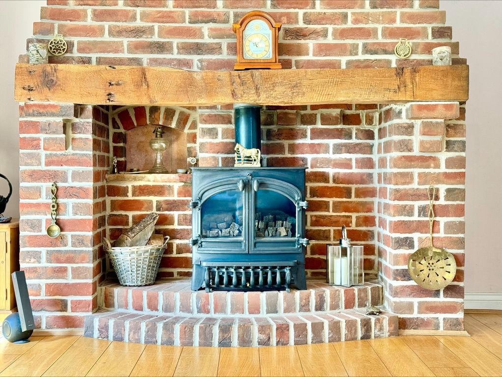 Property photo 2 of 29