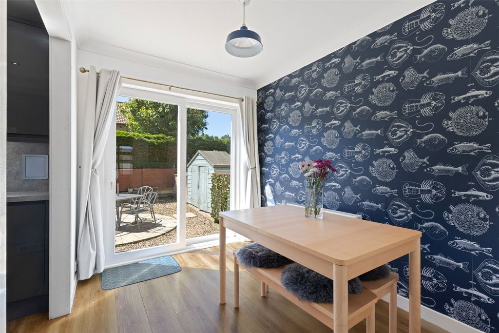Property photo 3 of 15 Dining Room