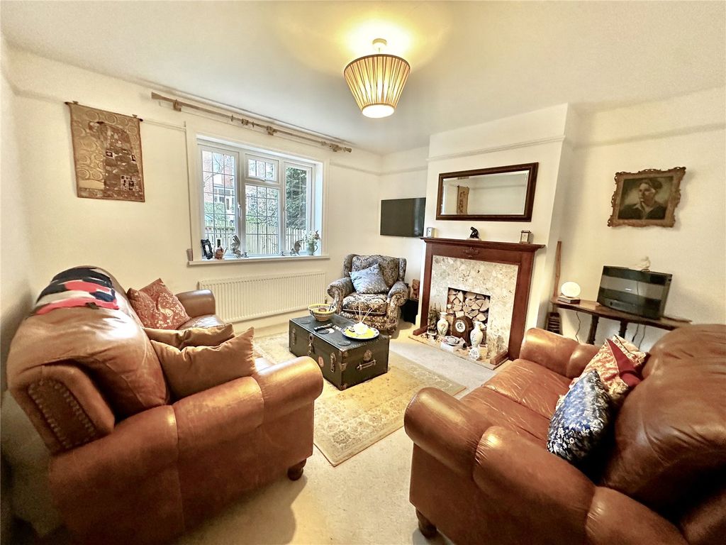 Property photo 3 of 12 Picture No. 13