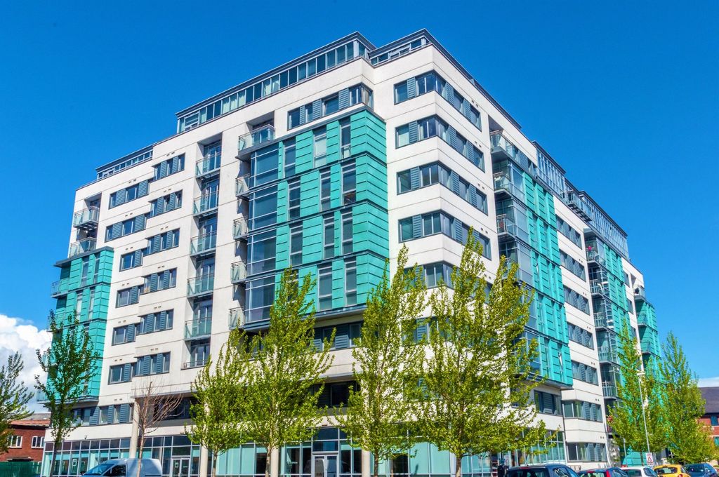 Property photo 1 of 6 Photo 11