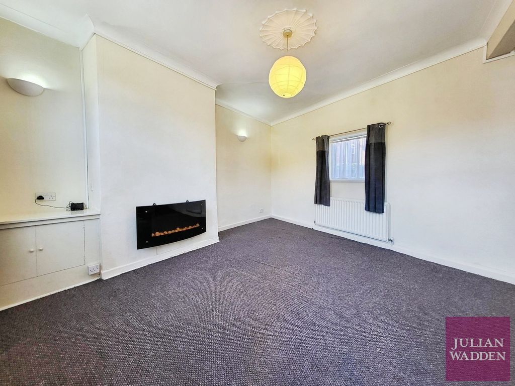 Property photo 2 of 14 Picture 2