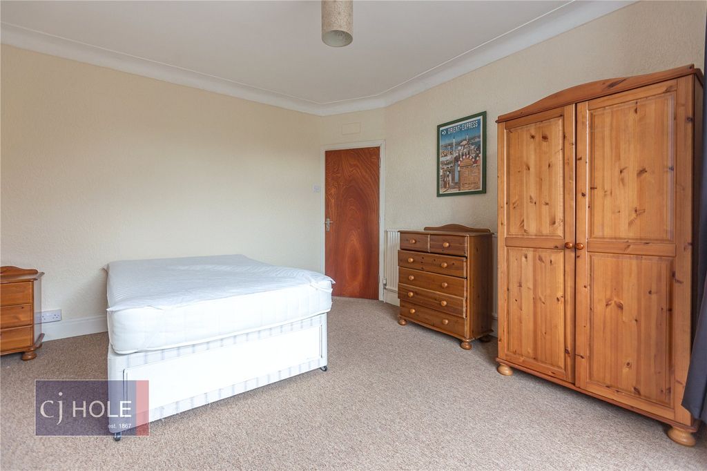 Property photo 2 of 17 Picture No. 49