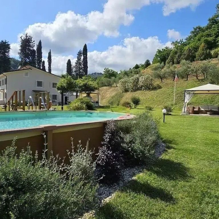 Property photo 1 of 14 Charming Villa In Nocchi, Tuscany