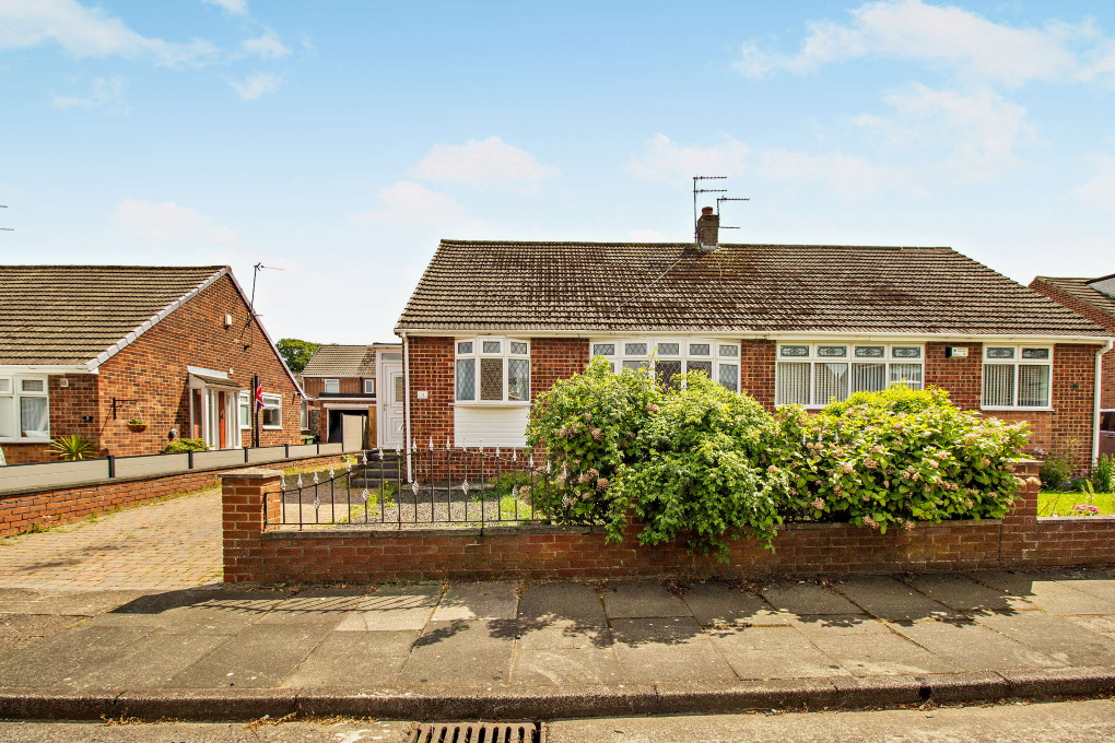 Property photo 1 of 9