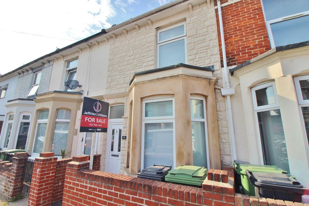 Property photo 1 of 11