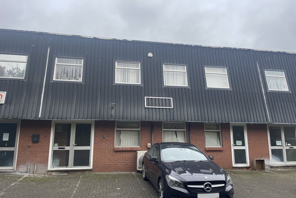 Property photo 1 of 1 Warehouse To Rent Zodiac House, Reading Rg78Hn