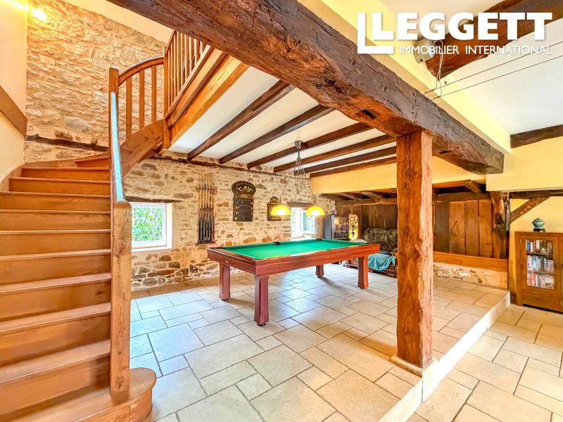 Property photo 2 of 10