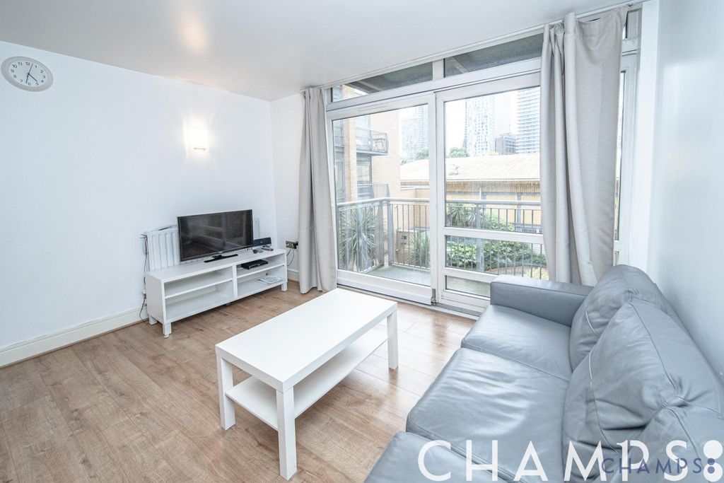 Property photo 1 of 19 2 Bed Flat For Sale