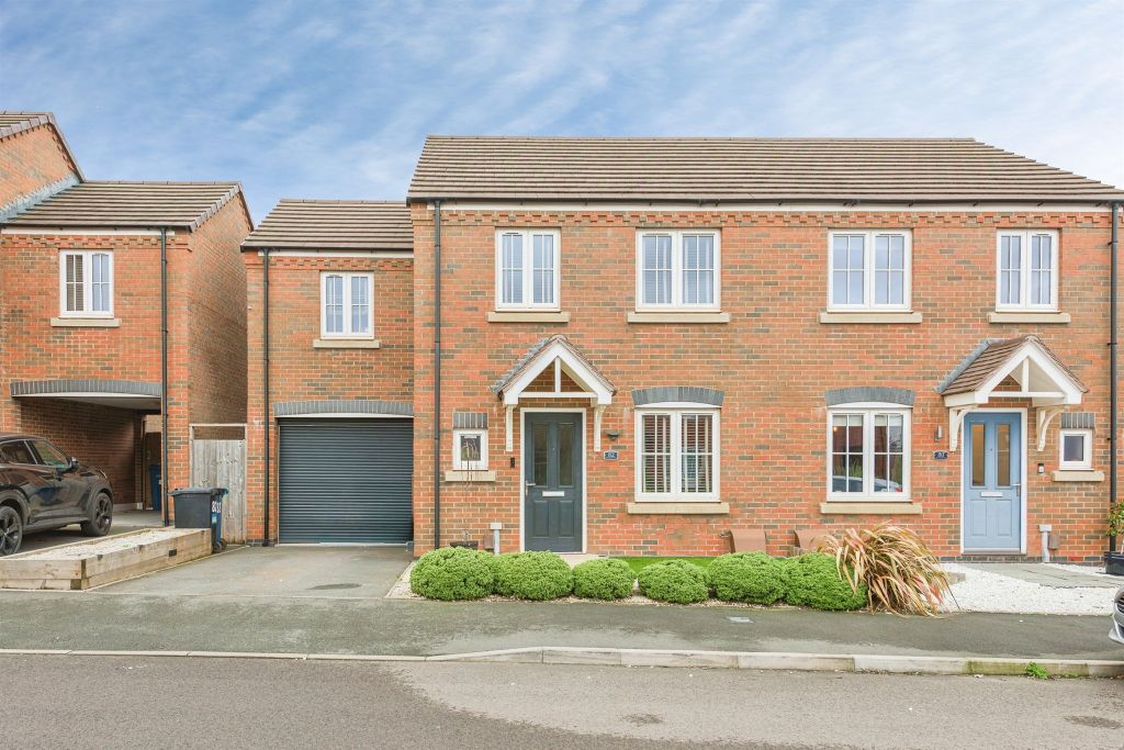 Property photo 1 of 18