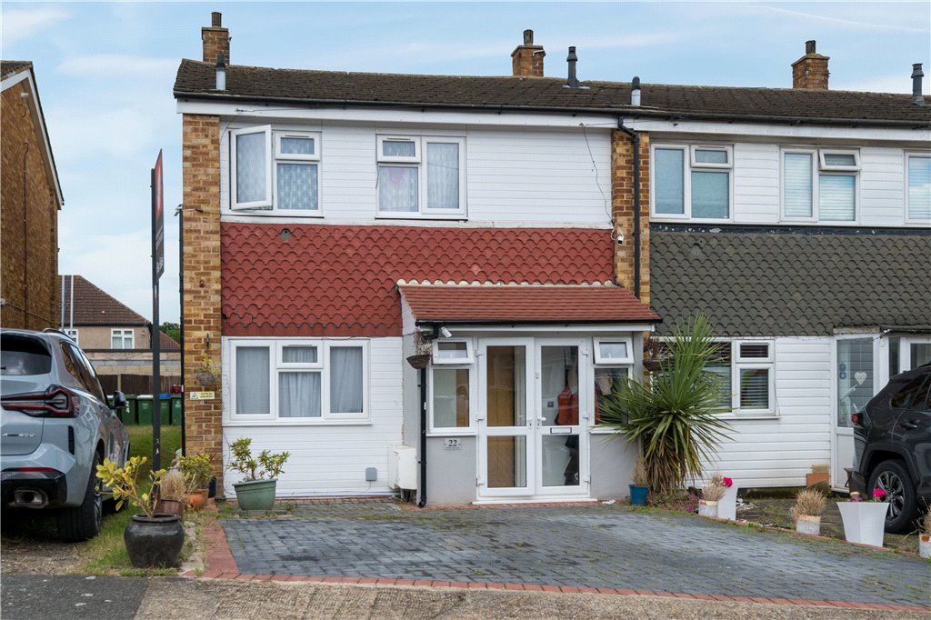 Property photo 1 of 8 External