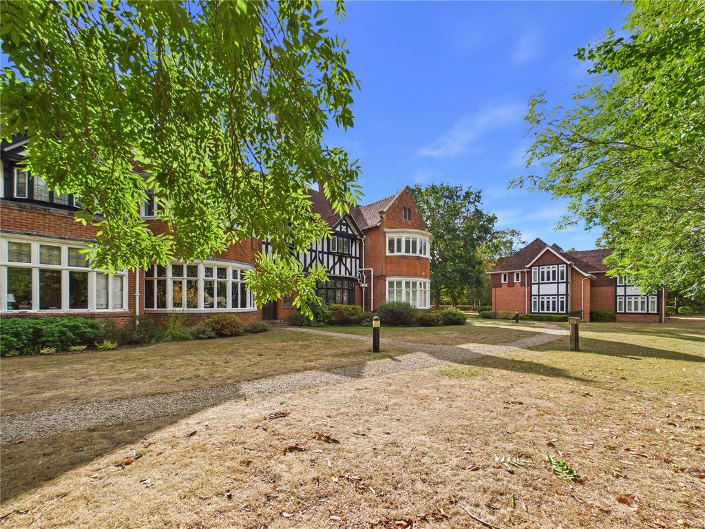 Property photo 1 of 13 Picture No. 12