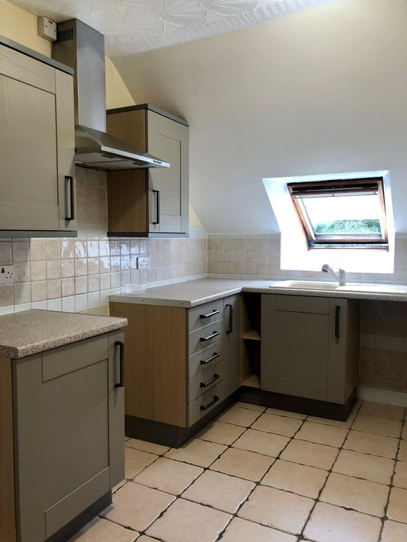 Property photo 2 of 8 Image