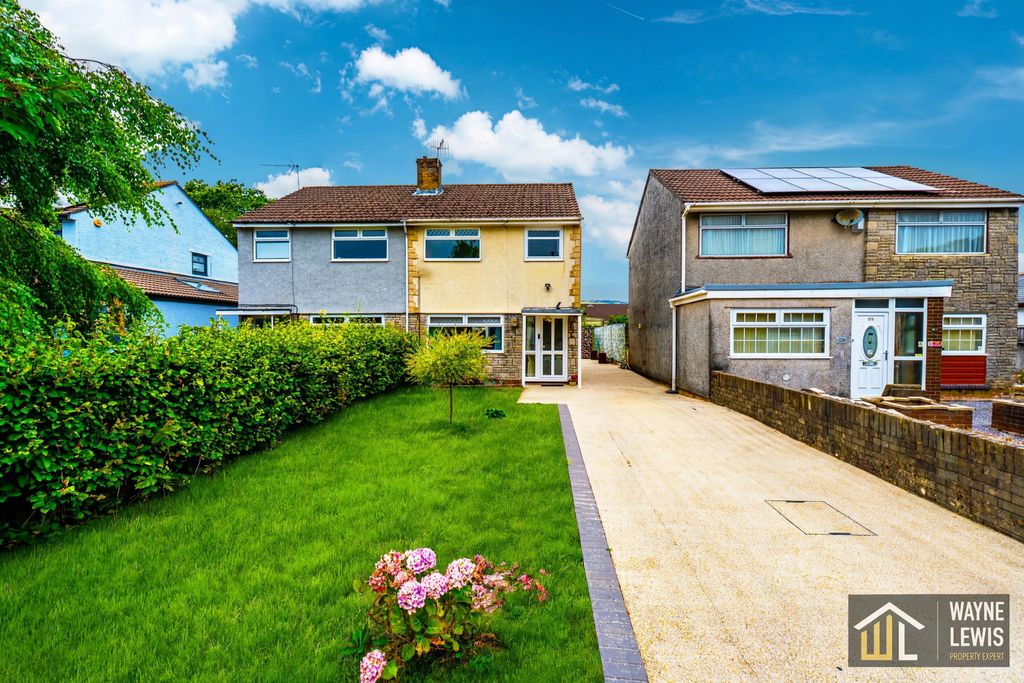 Property photo 1 of 38