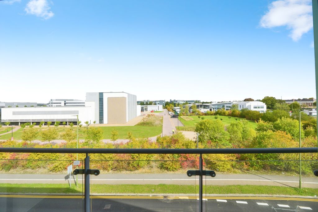 Property photo 1 of 20