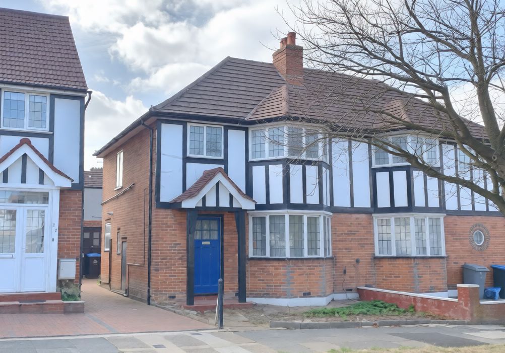 Property photo 1 of 16