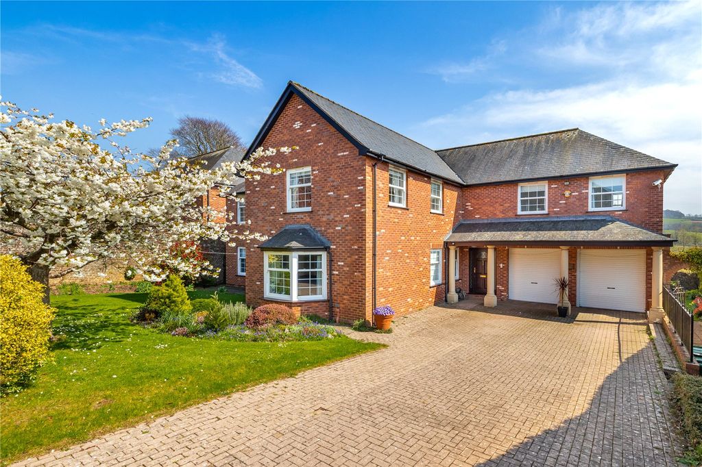 Property photo 1 of 25 Lancaster House