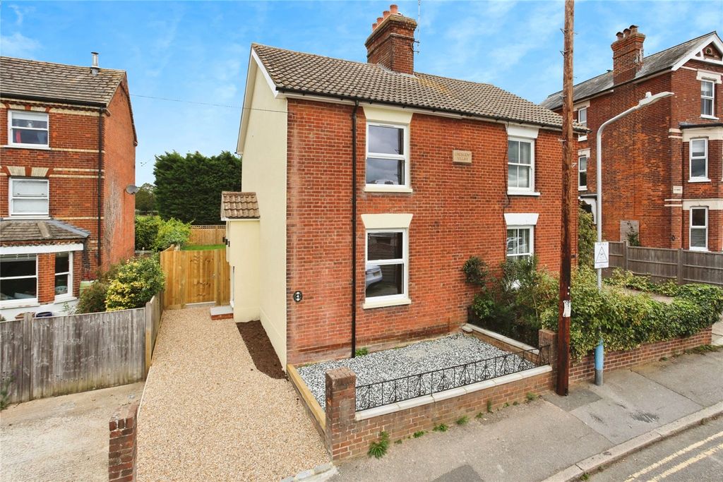 Property photo 1 of 17 Picture No. 01