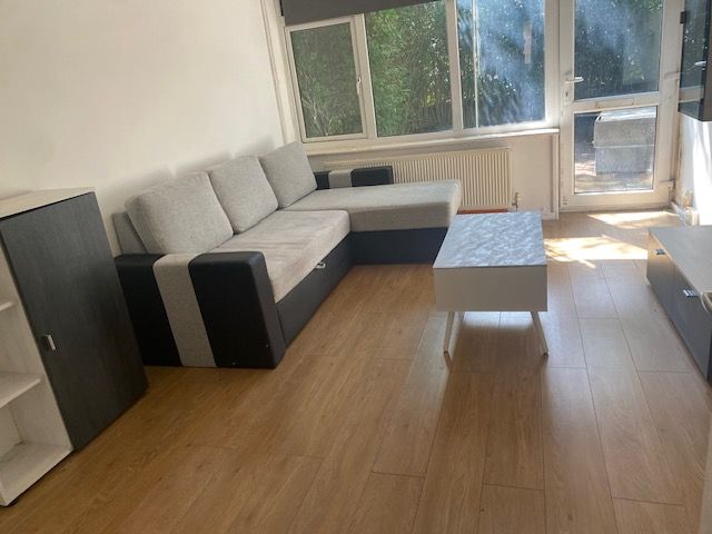 Property photo 2 of 7 Lounge A