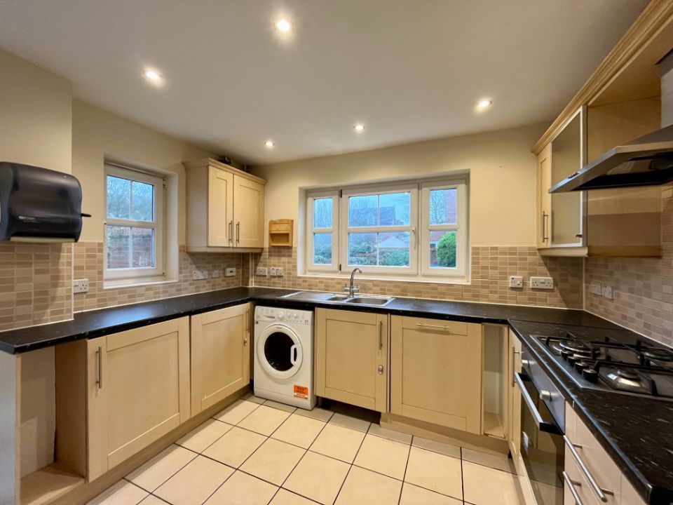 Property photo 2 of 14 2