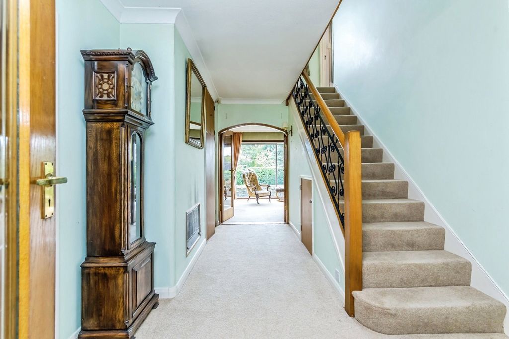 Property photo 3 of 22 Photo