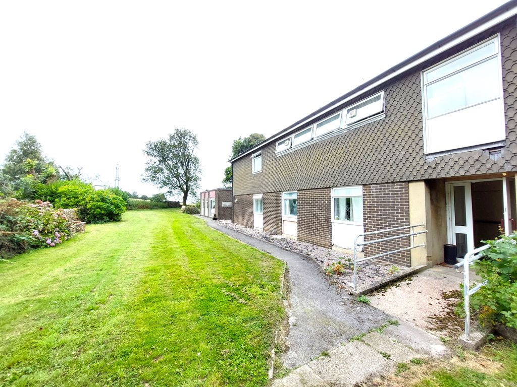 Property photo 1 of 5