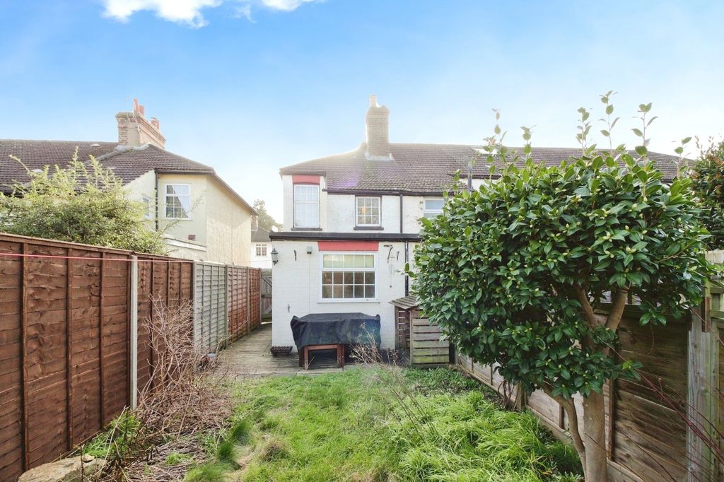 Property photo 2 of 16 Picture No. 18