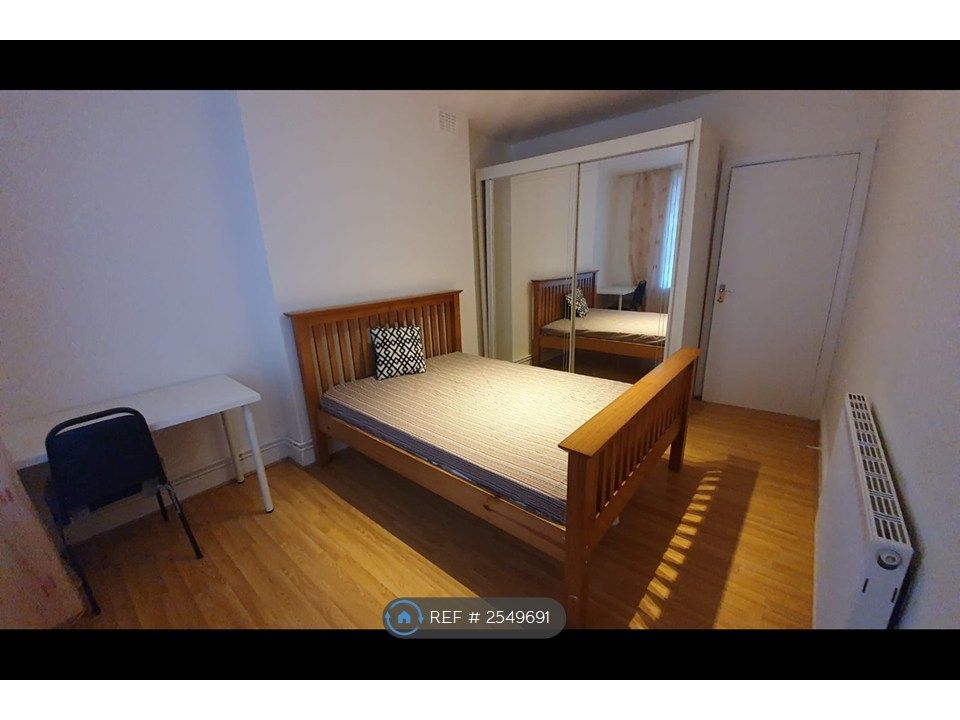 Property photo 1 of 8 Double Room 1
