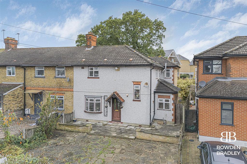 Property photo 1 of 19 Dji_20251111111115_0040_D.Jpg