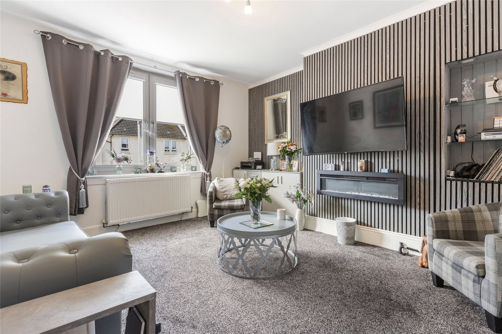 Property photo 2 of 25 Picture No. 26