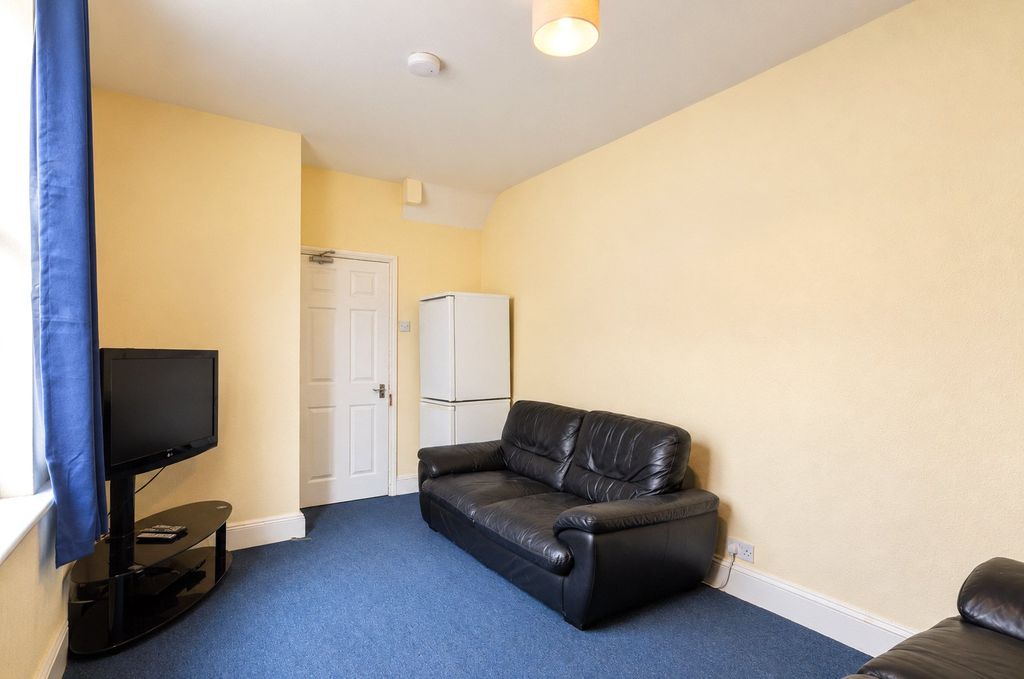 Property photo 3 of 10 Picture No. 26