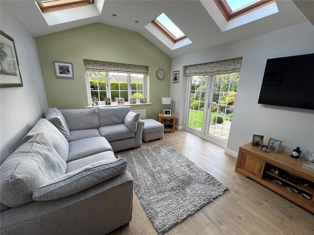 Property photo 3 of 17 Family Area
