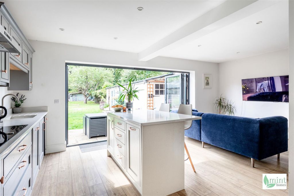 Property photo 2 of 29 Watermark - Winern Glebe-1.Jpg