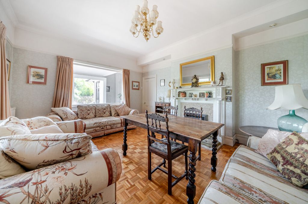 Property photo 2 of 16 1493654-13-6A550c...