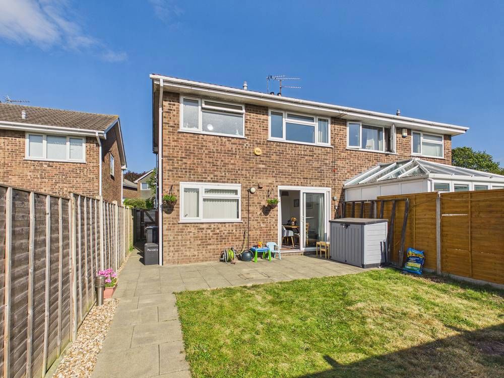 Property photo 1 of 15 Giraffe360-Still042